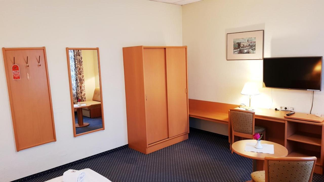 Hotel Altberesinchen Frankfurt  Extérieur photo